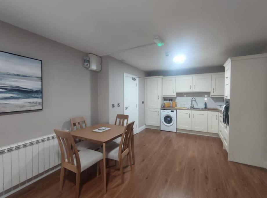Blacklion Prime Location Apartment Экстерьер фото